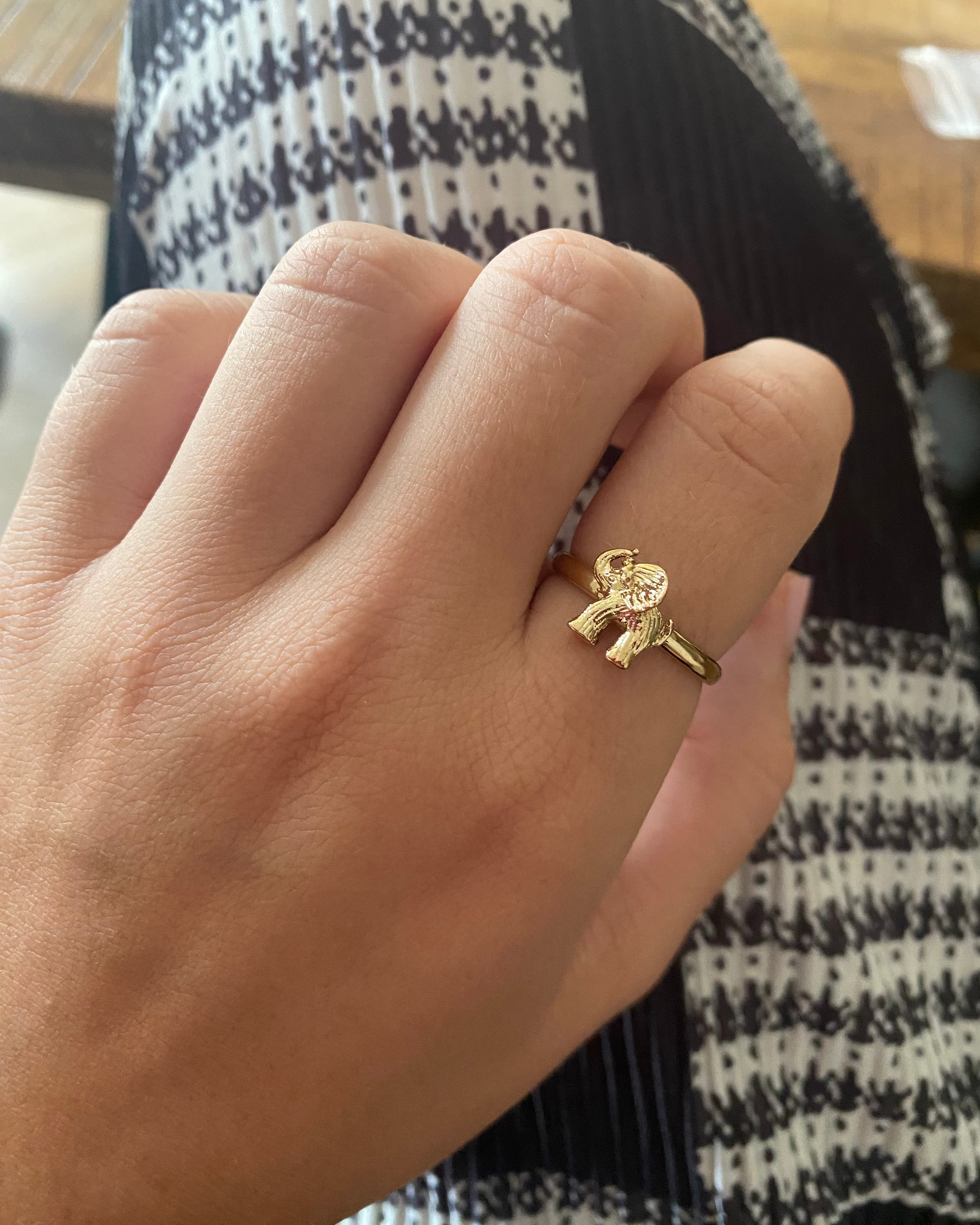 Ear cuff / Elephant Ring