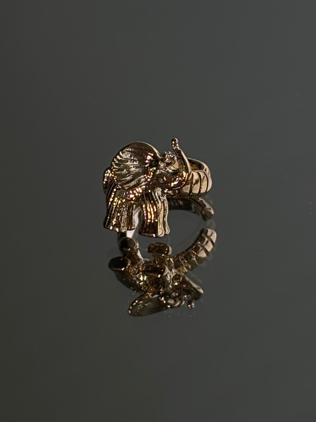 Ear cuff / Ring / Elephant