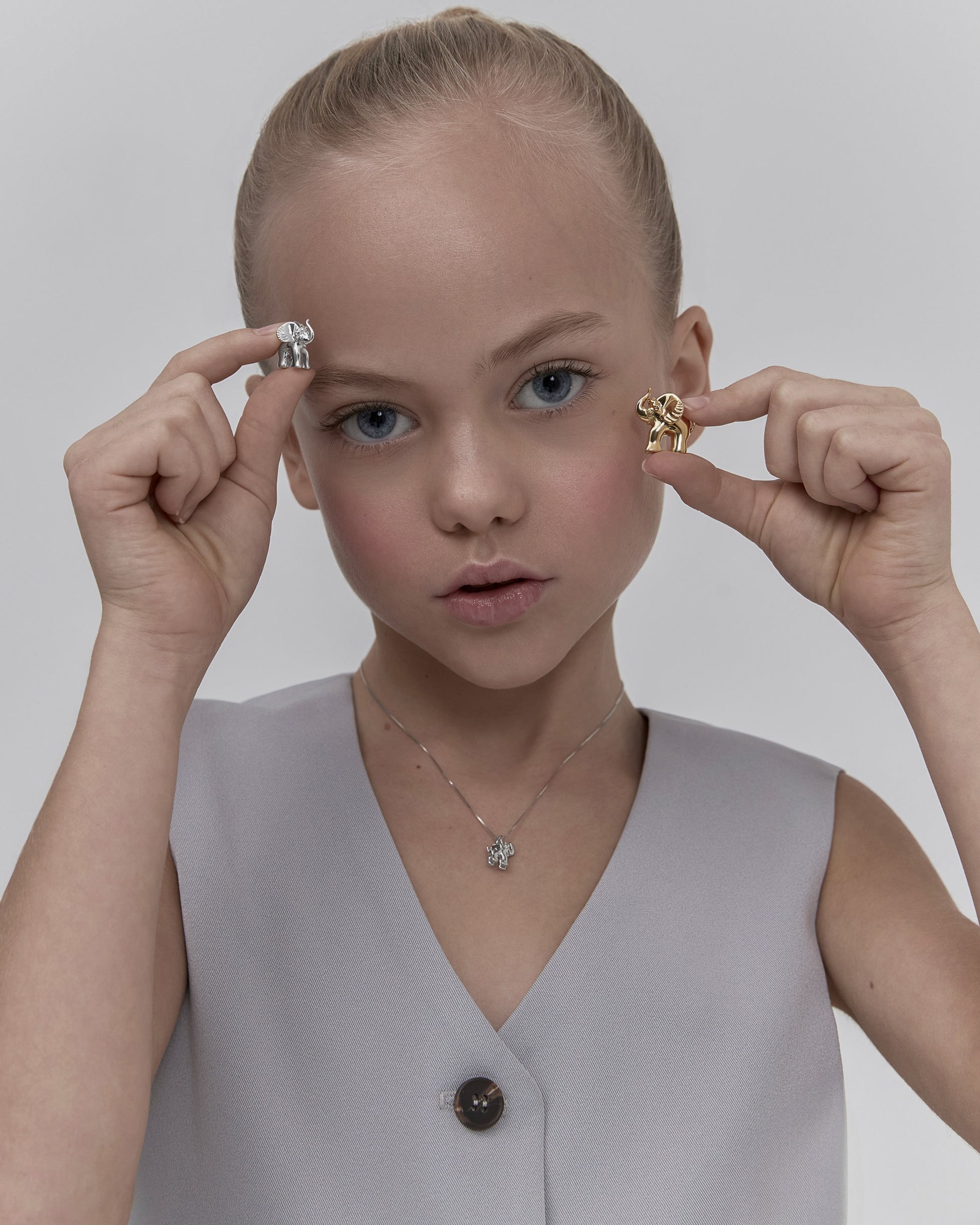 ELÉ necklace