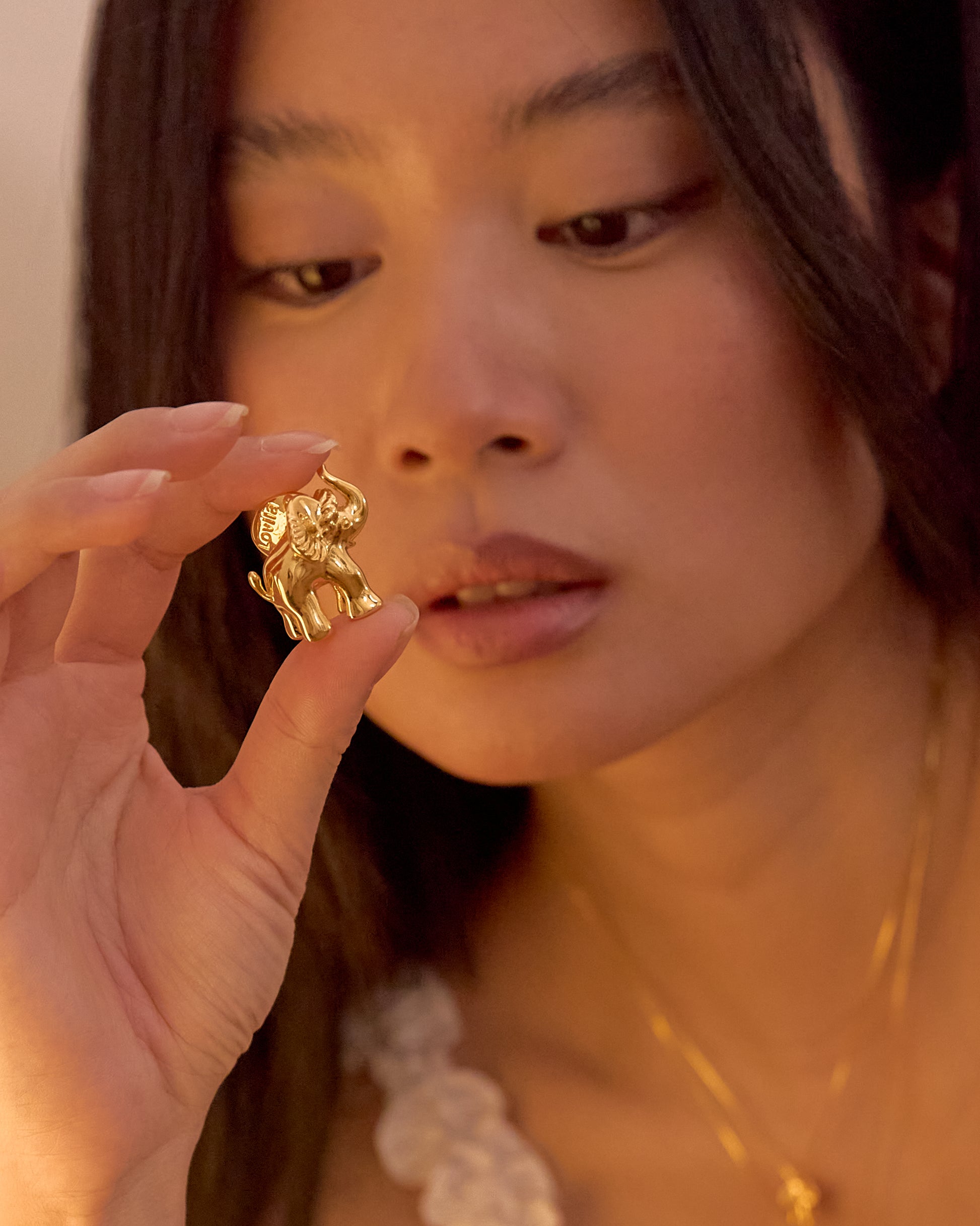 ELÉ necklace