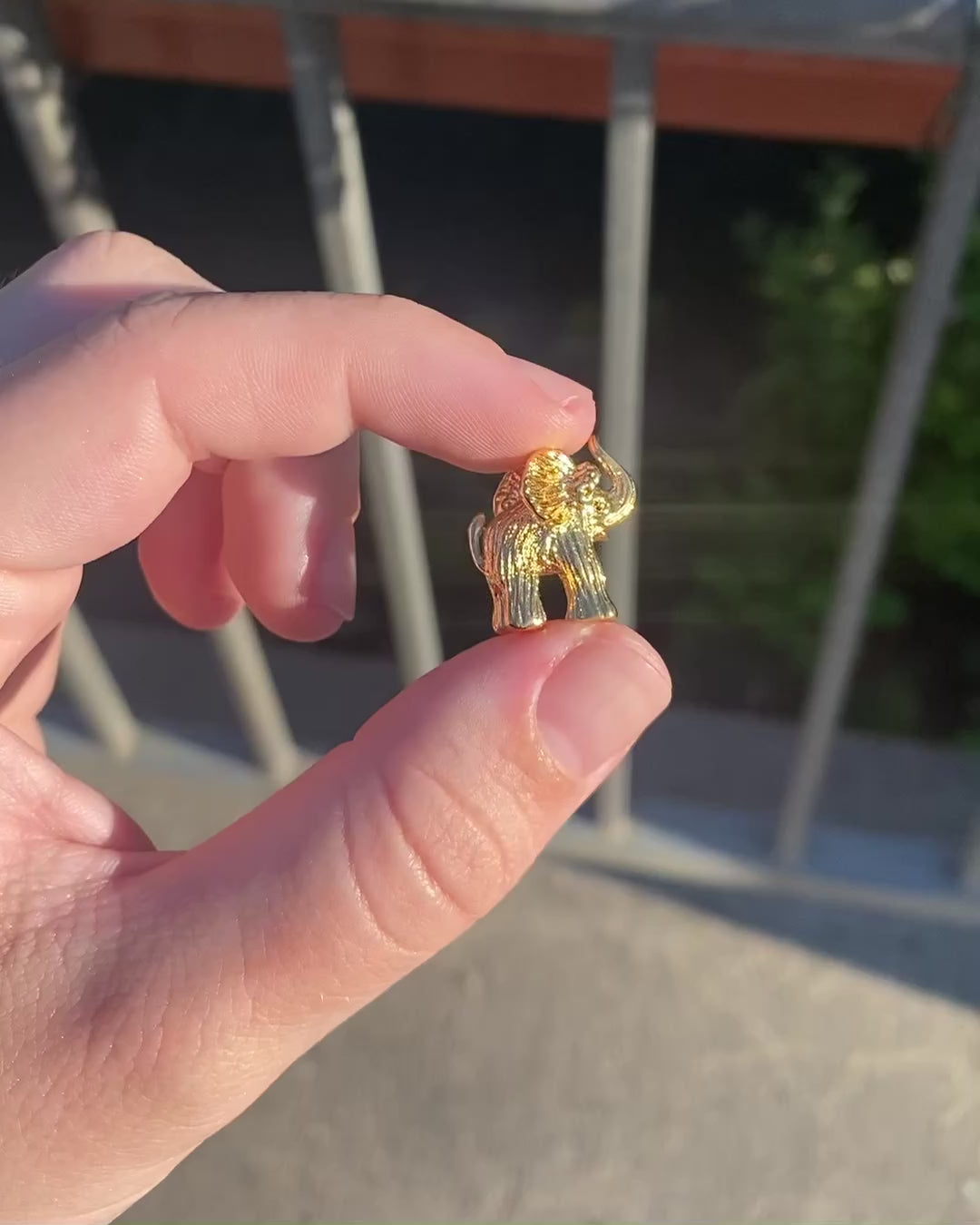 Ear cuff / Ring / Elephant