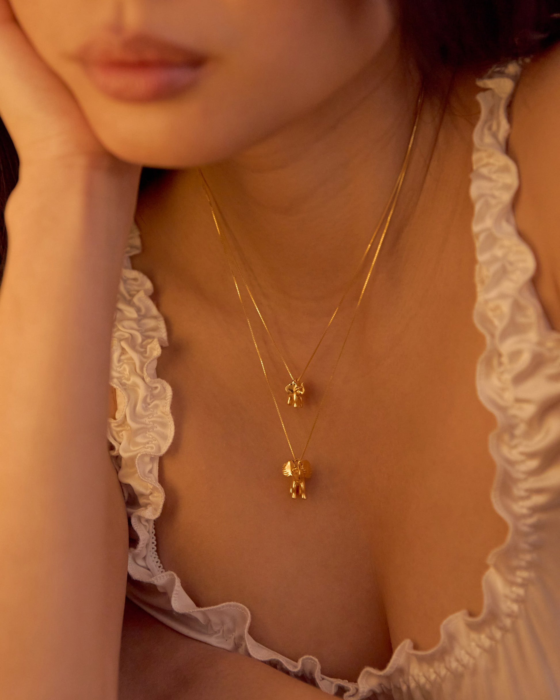 ELÉ necklace